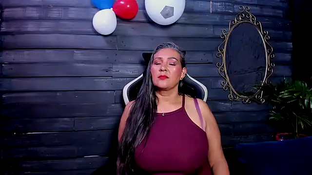 Chat +18 de Victoria_kyler ao vivo
