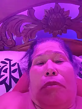 girl_amada Chat XXX in diretta