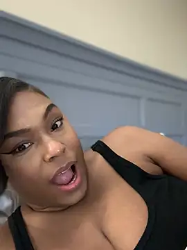CandyLuxxxx's Live XXX Chat