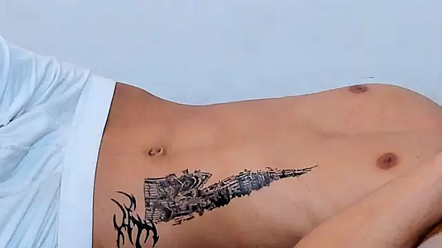 Hot_GuysW 现场XXX聊天