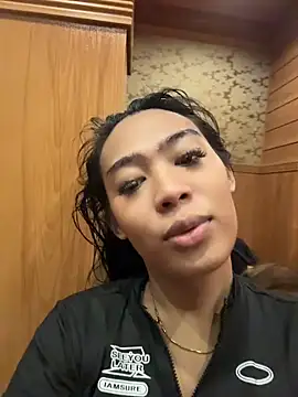 hugecock_tamira Pertunjukan Webcam