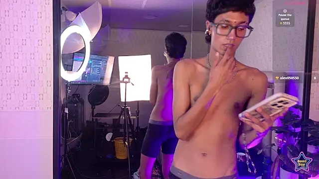 XXX chat uživo modela Jen_nc