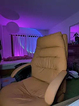 GennaJames' Live XXX Chat