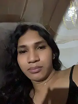 Chat +18 de slutty_aki ao vivo