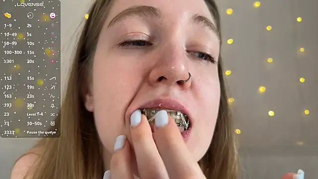 weshycouple Chat XXX live