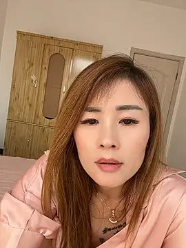 okgirl_23's Live XXX Chat