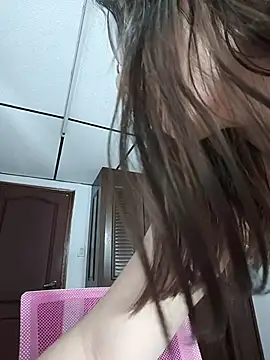 EmmaSulivan Adlı Modelin Canlı XXX Sohbeti