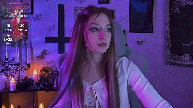 LiliLuna live XXX chat