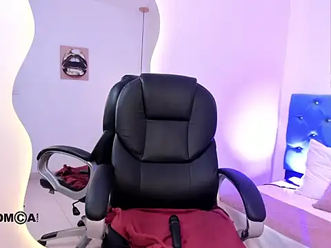 Chat +18 de zairawatson ao vivo
