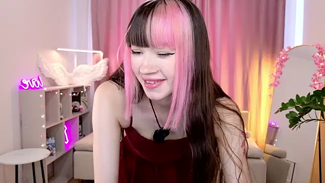 Miiya_Aria_ XXX чат на живо