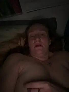 Czat XXX na żywo – Kellilyn10