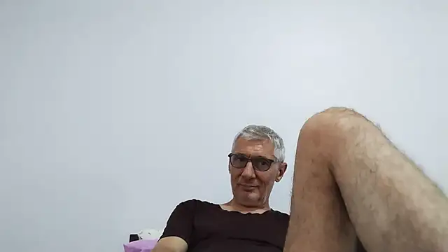 Chat XXX en directo de BIGUNCUTHARDCOCK