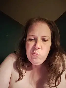 הופעת וובקאם של 023thickandjuicy07