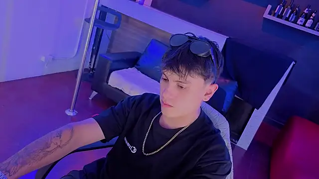 angel_still_n Live XXX chat