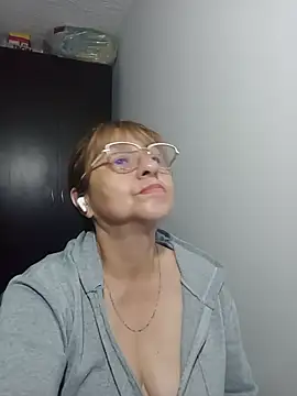 Chat XXX ao vivo de nicoltatiana_