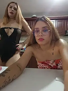 Czat XXX na żywo – TaraaHot