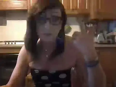 Tiabet XXX чат на живо