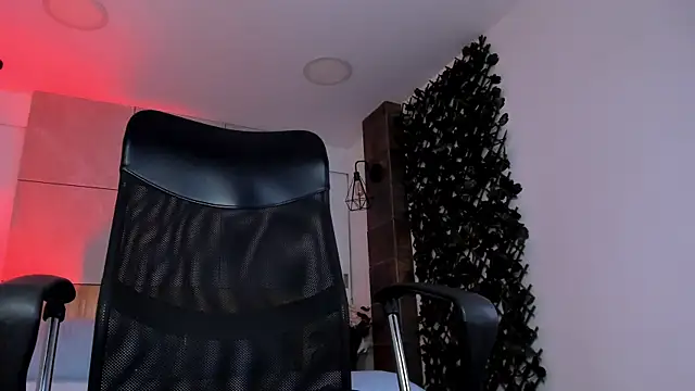 B_Wild 라이브 XXX 채팅