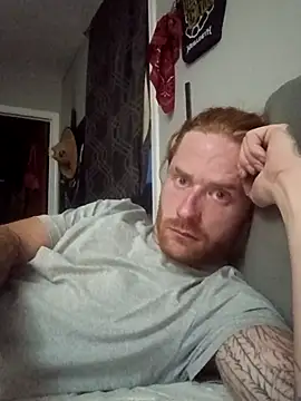 RightishResolve live XXX chat
