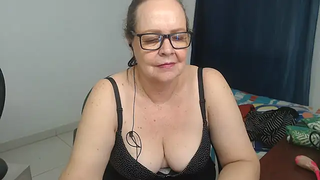Chat XXX en directo de latinalili9