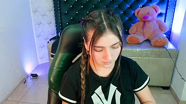 Diamond_julianan Live XXX chat