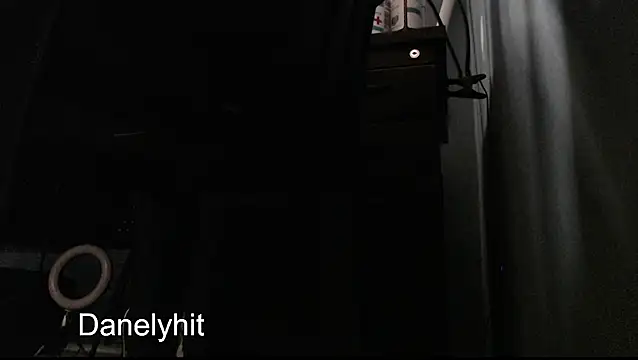 Chat +18 de Danelyhit ao vivo