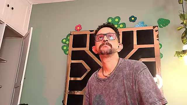 Chat XXX en directo de pigbananax