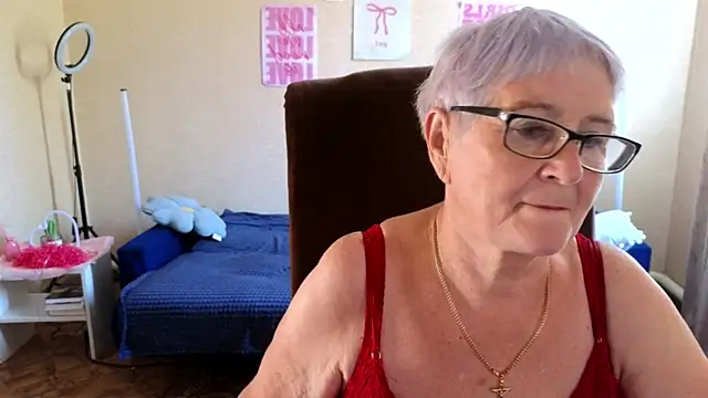 Sandra_Snowflake's Live XXX Chat