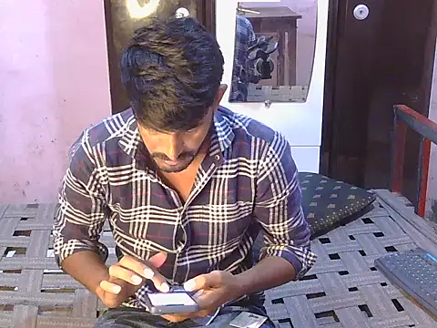 HotXKrish Chat XXX live