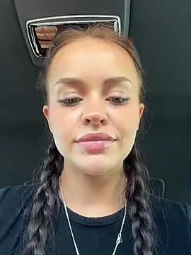 AngelinaTeller élő XXX-chatje