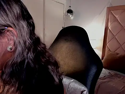dulce_lyraa1's Live XXX Chat