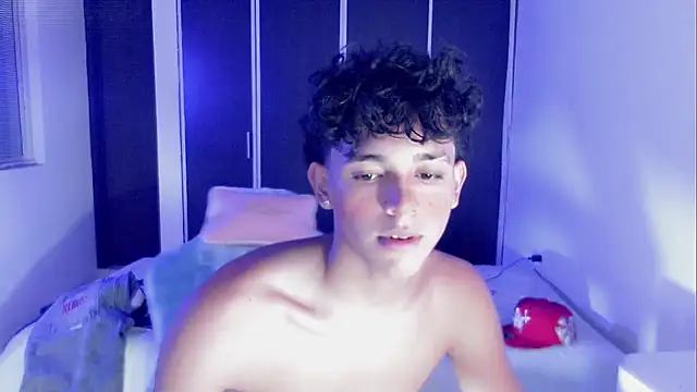 2c_Bby Chat XXX live