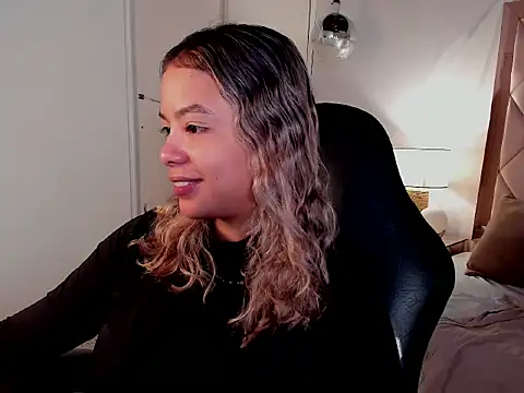 XXX chat uživo modela dulce_lyraa1