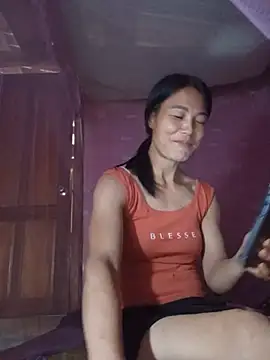 Lily-ly's Live XXX Chat