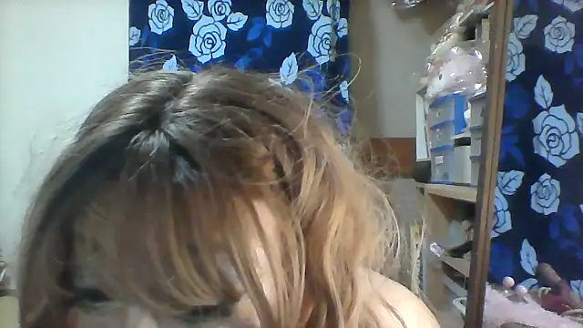 anakanakami's Webcam Show