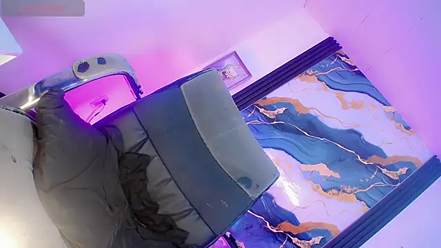 SWEET_PRINCEESS_'s Live XXX Chat