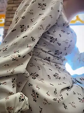 NikaMur Adlı Modelin Canlı XXX Sohbeti