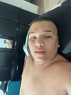 Patricio_02 Live XXX-Chat