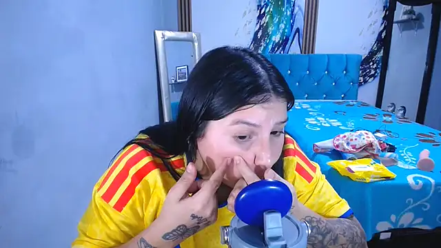 venuxwilliam's Live XXX Chat