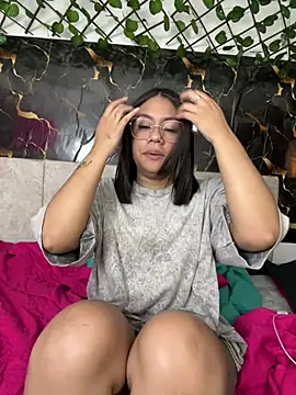 دردشة Rachel_glow الجنسية المباشرة