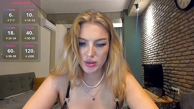 fifteenpoem Chat XXX in diretta