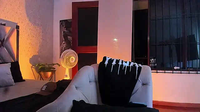 VincentblackのライブXXXチャット