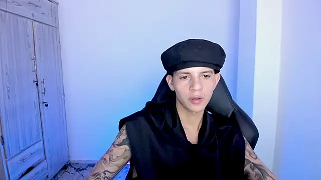 tylerrnova Live XXX-Chat