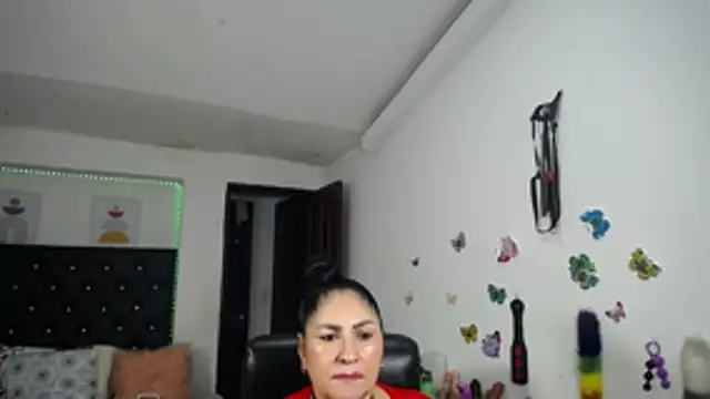 צ'אט XXX בשידור חי של mature_bigboobs10