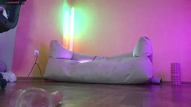 Elinaharper's Live XXX Chat