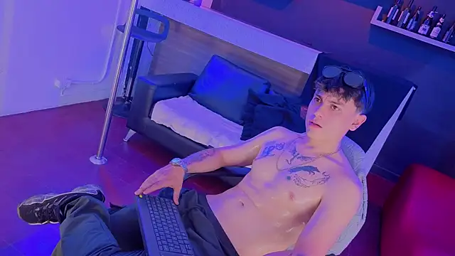 Chat XXX Live angel_still_