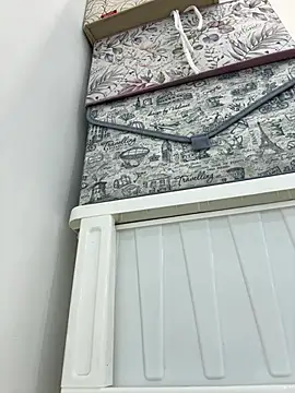 LillyNatty18 Adlı Modelin Canlı XXX Sohbeti