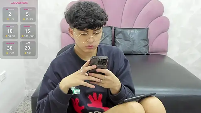 Chat XXX ao vivo de alan_twink12