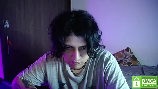 Greg_leach Live XXX-Chat