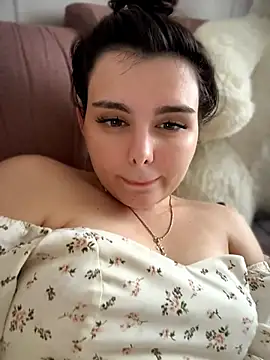Chat +18 de NikaMur ao vivo